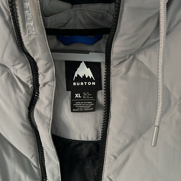 BURTON WOMEN'S CHESCOTT DOWN JACKET - Picture 2 of 10